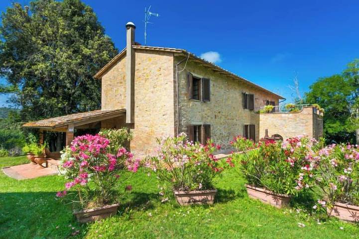 Ferienhaus für 13 Personen, mit Pool und Garten - 1