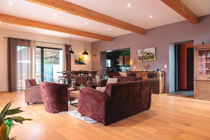 Maison de vacances pour 8 personnes, avec terrasse et piscine