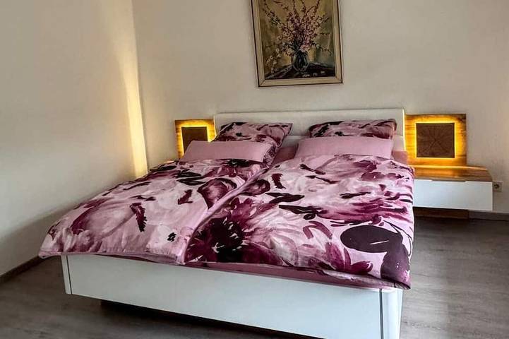 Ganze Wohnung, Ferienwohnung Roswitha 120 m² in der Lüneburger Heide, großer Garten/Terrasse in Hademstorf, Aller-Leine-Tal
