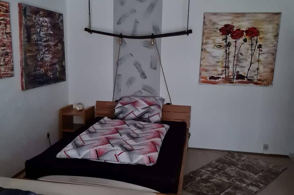 Ganze Wohnung, Gemütliches gut ausgestattete 1 Zimmer Ferienwohnung mitten in der  Natur in Ludwigswinkel, Pfalz