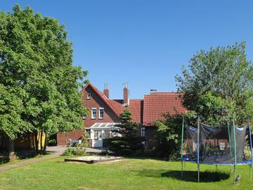 Ferienhaus für 5 Personen, mit Garten und Terrasse, mit Haustier in Werdum