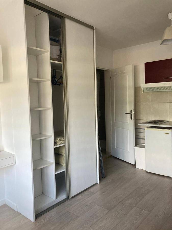 Appartement entier, Studio tout équipé au calme in Cappelle-la-Grande, Région de Dunkerque