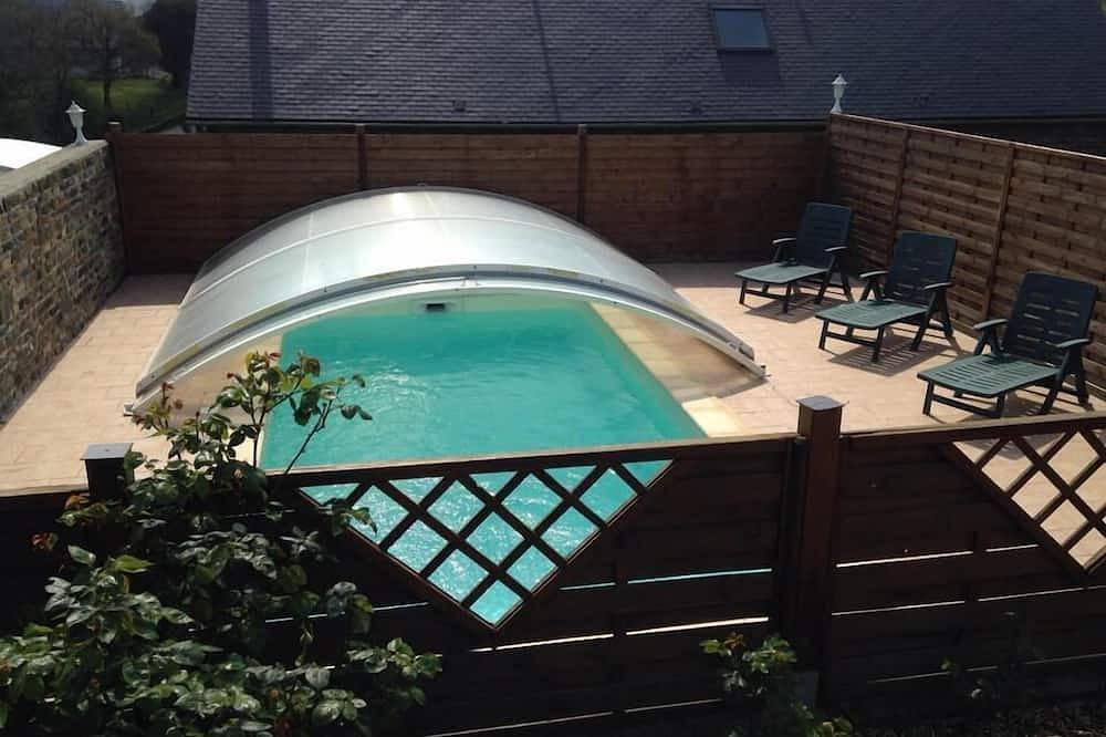 Gite tout confort au calme du calvados avec piscine chauffee in Campeaux, Région de Vire