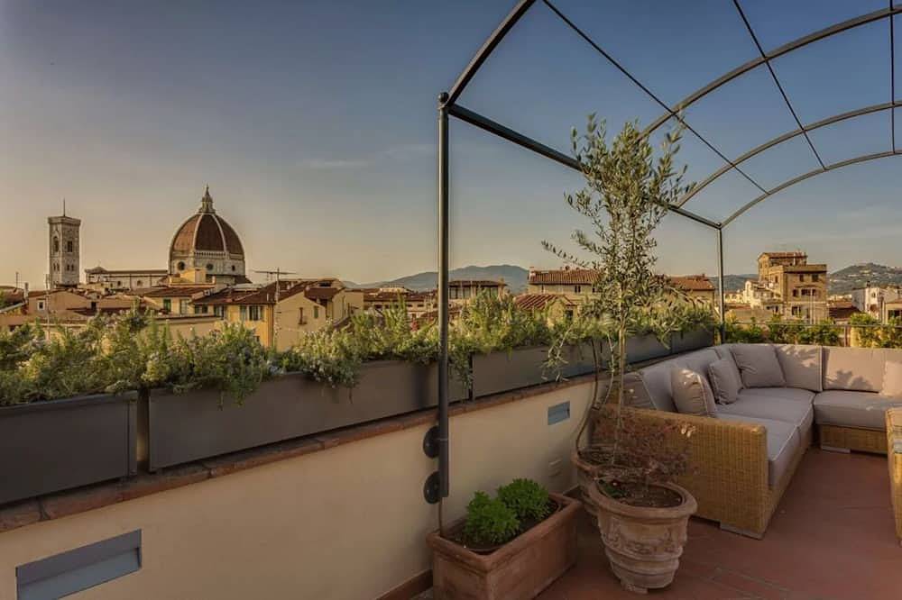 Villa for 4 People in Florence city center, Florence