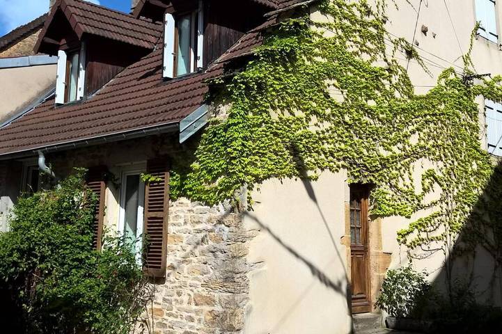 Location de vacances pour 6 personnes à Passenans