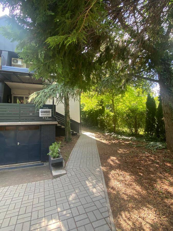 Ferienhaus für 10 Personen, mit Balkon und Terrasse sowie Garten und Ausblick