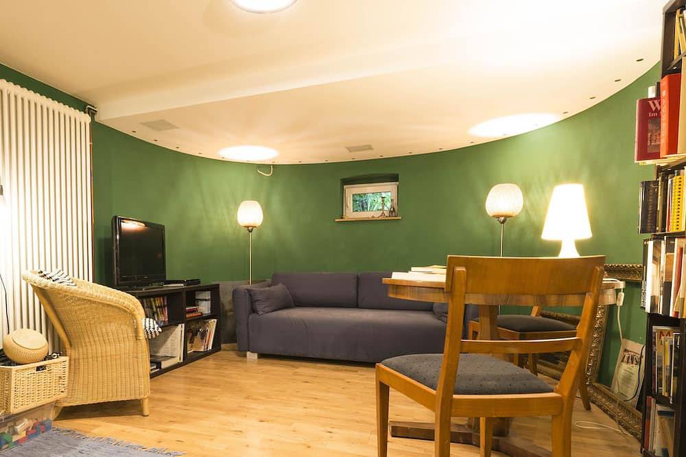 Guest room \"Cantina\", new in the house Am Lottenbach in Weimar, Weimarer Land