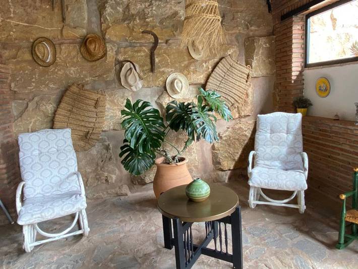 Casa rural para 4 personas, con vistas y terraza además de piscina y jardín en Ardales - 2