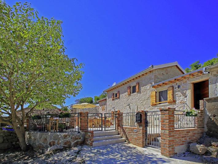 Casa en Starigrad con Vista al Mar in Starigrad, Region de Zadar