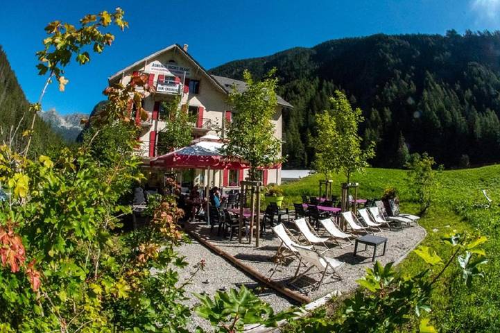 Hôtel pour 2 personnes, avec sauna et jardin ainsi que vue et terrasse à Trient (Suisse)