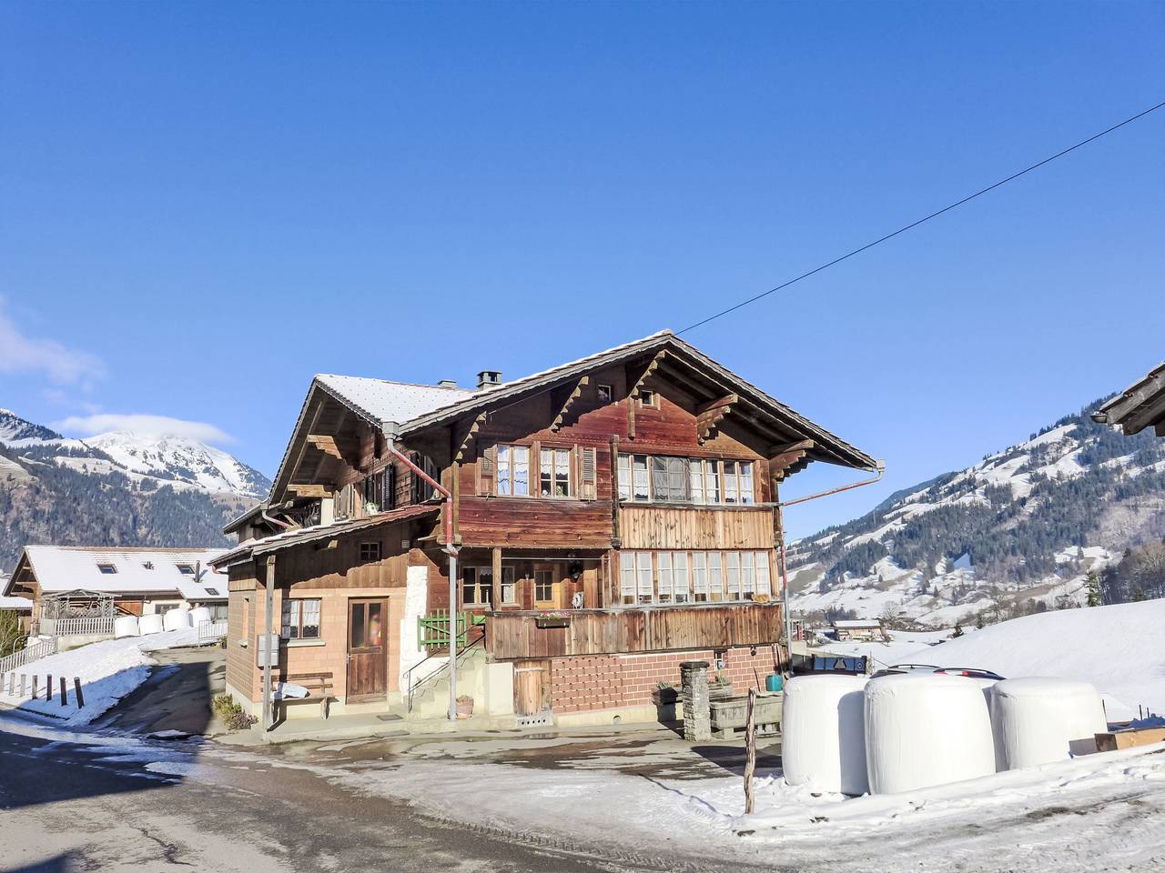 Ganze Wohnung, Reinisch in Frutigen, Frutigen - Lenk - Adelboden