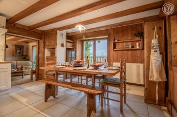 Gîte pour 6 personnes, avec terrasse à Aillon-le-Vieux