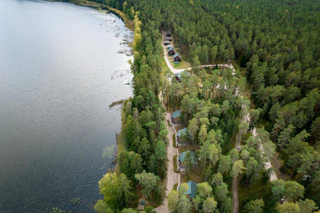 Lvm tūrisma un atpūtas centrs "Spāre" in Talsu novads, Kurland