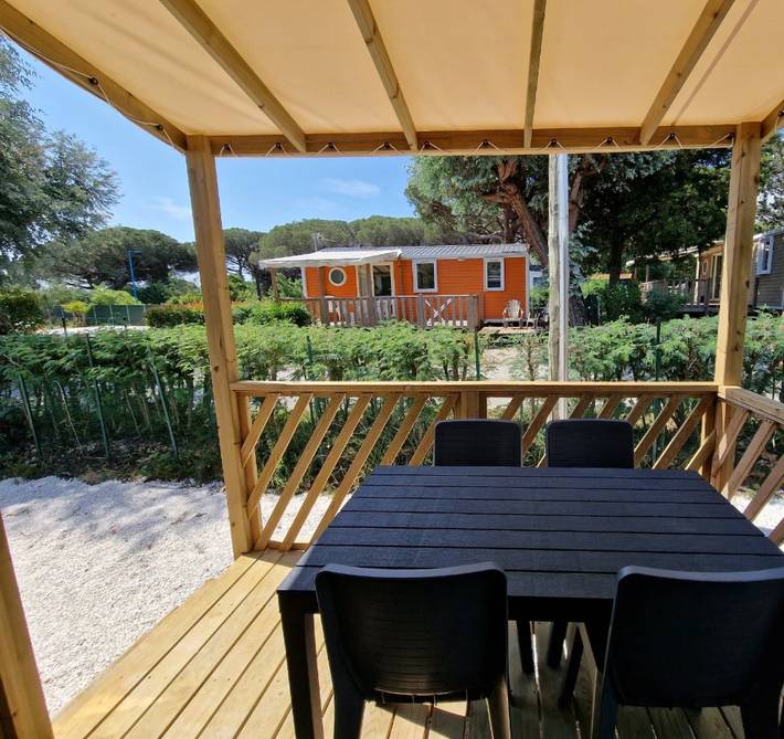 Camping pour 4 personnes, avec piscine et terrasse à Mandelieu-la-Napoule - 4