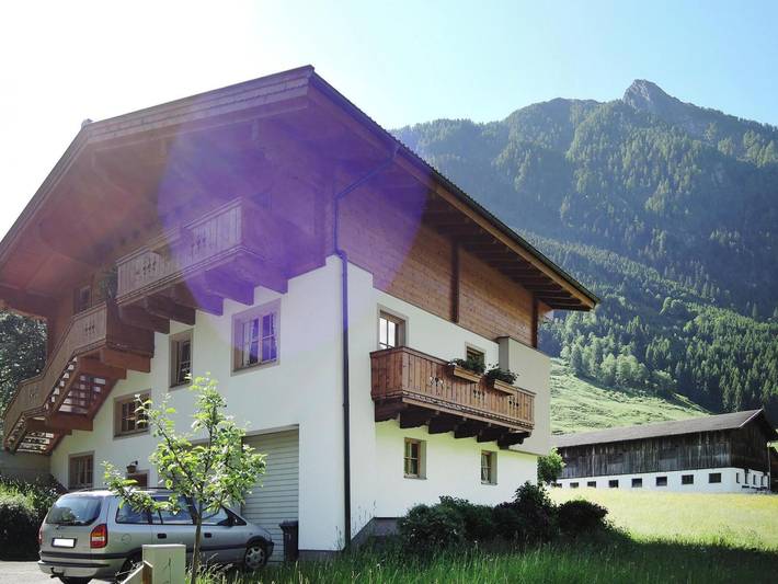 Ferienwohnung für 5 Personen, mit Ausblick und Balkon - 1