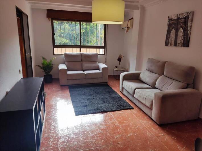 Ferielejlighed for 8 personer, med terrasse - 1