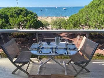 Gîte pour 6 personnes, avec balcon dans Casino de la Plage (Arcachon)
