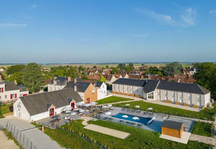 Hôtel pour 2 personnes, avec Terrasse ainsi que Jardin et Piscine à Maslives