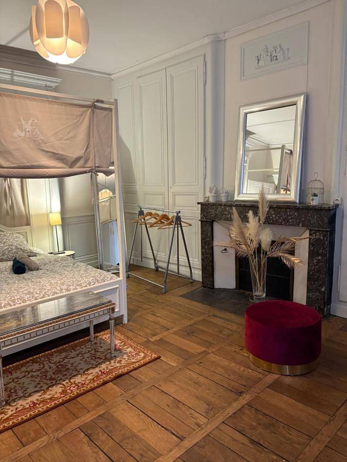 Gîte pour 2 personnes, avec vue, animaux acceptés à Aubusson - 2