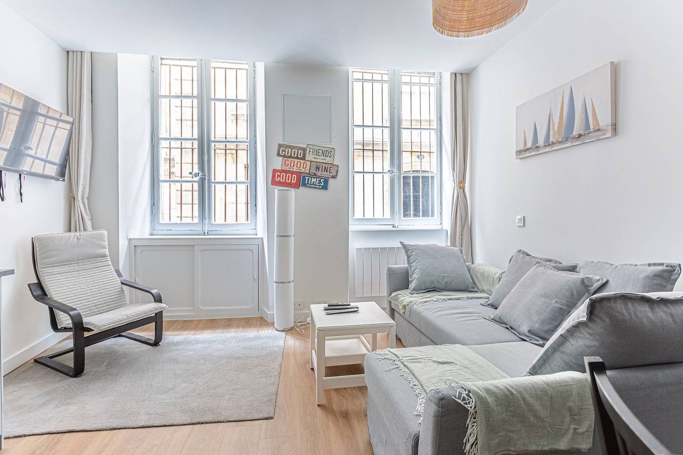 Geheel appartement, Vakantieappartement voor 6 personen in Bordeaux, Bordeaux en omgeving