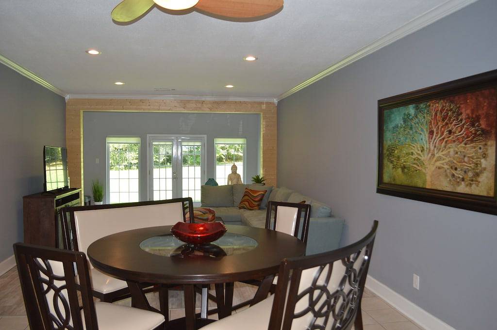 Ganze Wohnung, Schöne 2/2 Wohnung in Lake Conroe • 6 Personen in Lake Conroe