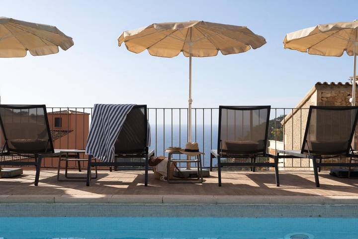 Hôtel pour 2 personnes, avec vue et sauna ainsi que piscine et jardin à Estellencs