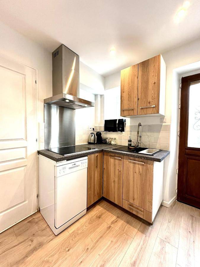 Location de vacances pour 5 personnes, avec terrasse à Saint-Martin-en-Bière - 4