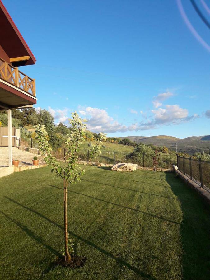 Casa rural para 4 personas, con Balcón y Terraza además de Jardín y Vistas en Navacepedilla de Corneja - 3
