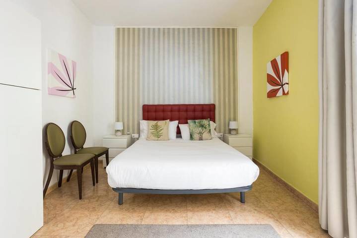 Apartamento de vacaciones para 7 personas, con balcón - 1