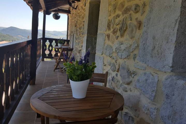 Apartamento para 9 personas, con Balcón/Terraza y Balcón en Soba