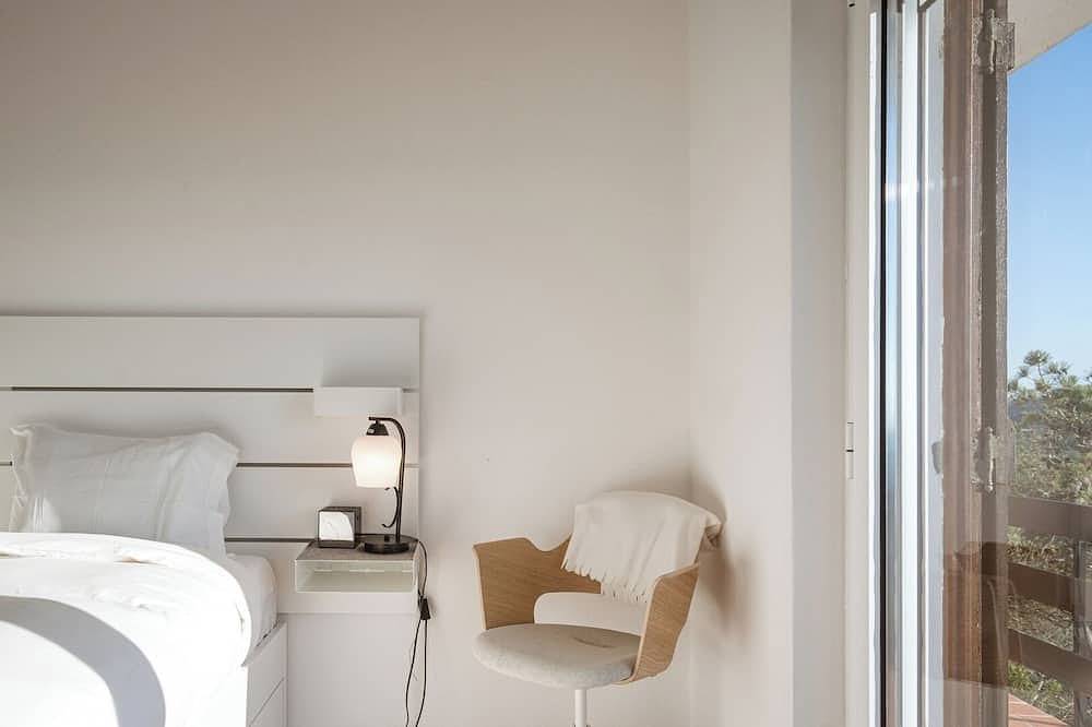 Magoito • Refúgio para amantes da natureza. in Praia do Magoito, São João das Lampas e Terrugem