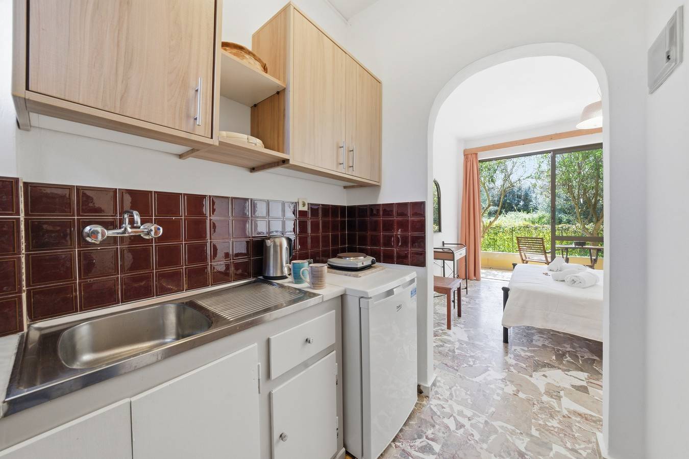 Ganzes Studio, Einzimmerwohnung 'Alexandra Studio 6' mit privatem Balkon und Wlan in Korfu