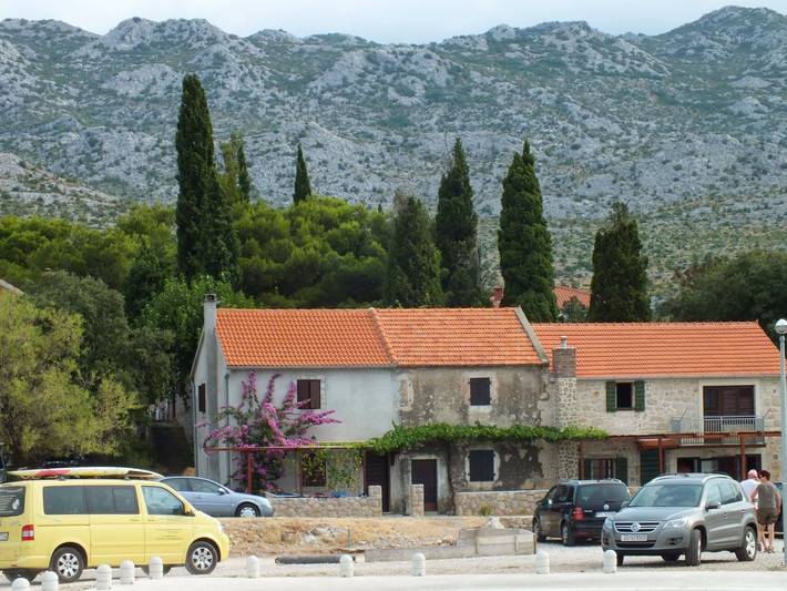 Hus för 10 Personer, med Balkong samt Terass och Trädgård i Zadar