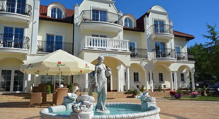 Ferienhaus für 4 Personen, mit Balkon und Terrasse sowie Whirlpool und Garten in Granica Łazy