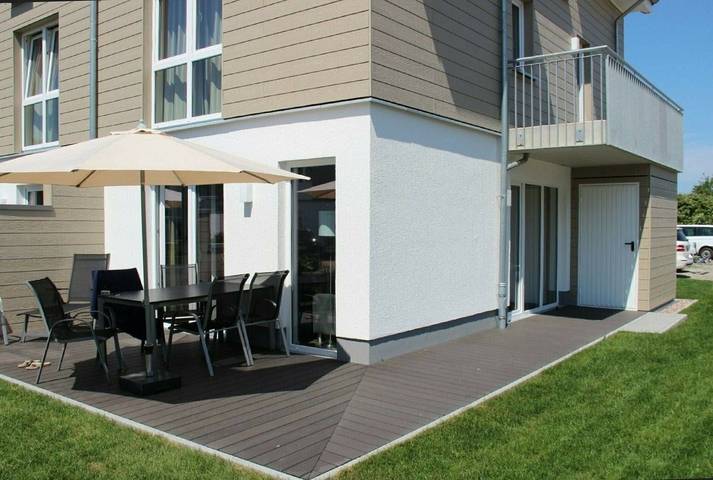 Ferienhaus mit Meerblick für 6 Personen, mit Balkon und Terrasse sowie Sauna in Schillig