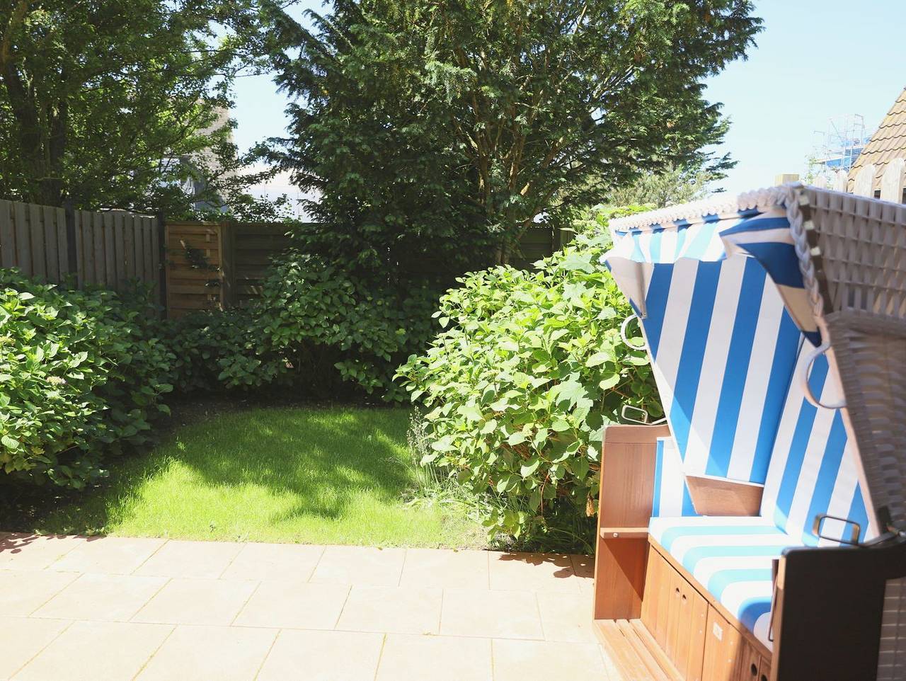 Ganze Wohnung, Charmante Erdgeschosswohnung in Alt-Westerland mit Garten in Westerland, Sylt (Gemeinde)