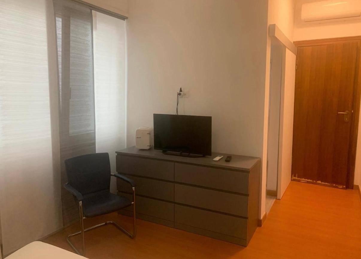 One-Bedroom House in Pescara, Pescara Provinz