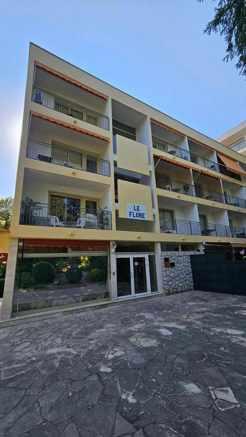 Gîte pour 3 personnes, animaux acceptés dans Casino de Greoux les Bains - 2