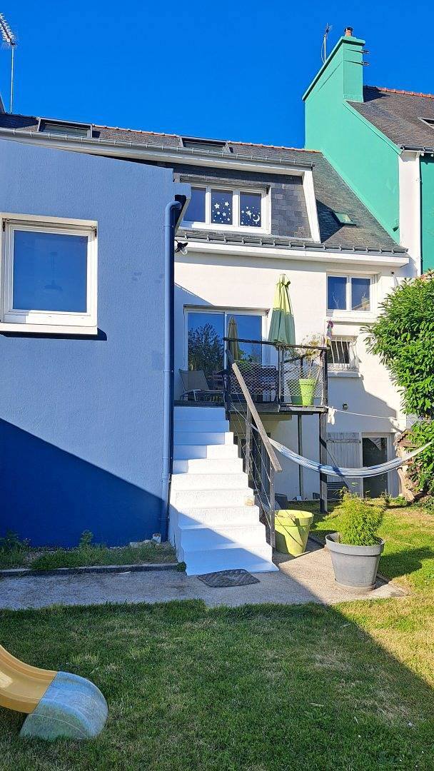 Gîte pour 8 personnes, avec balcon et jardin