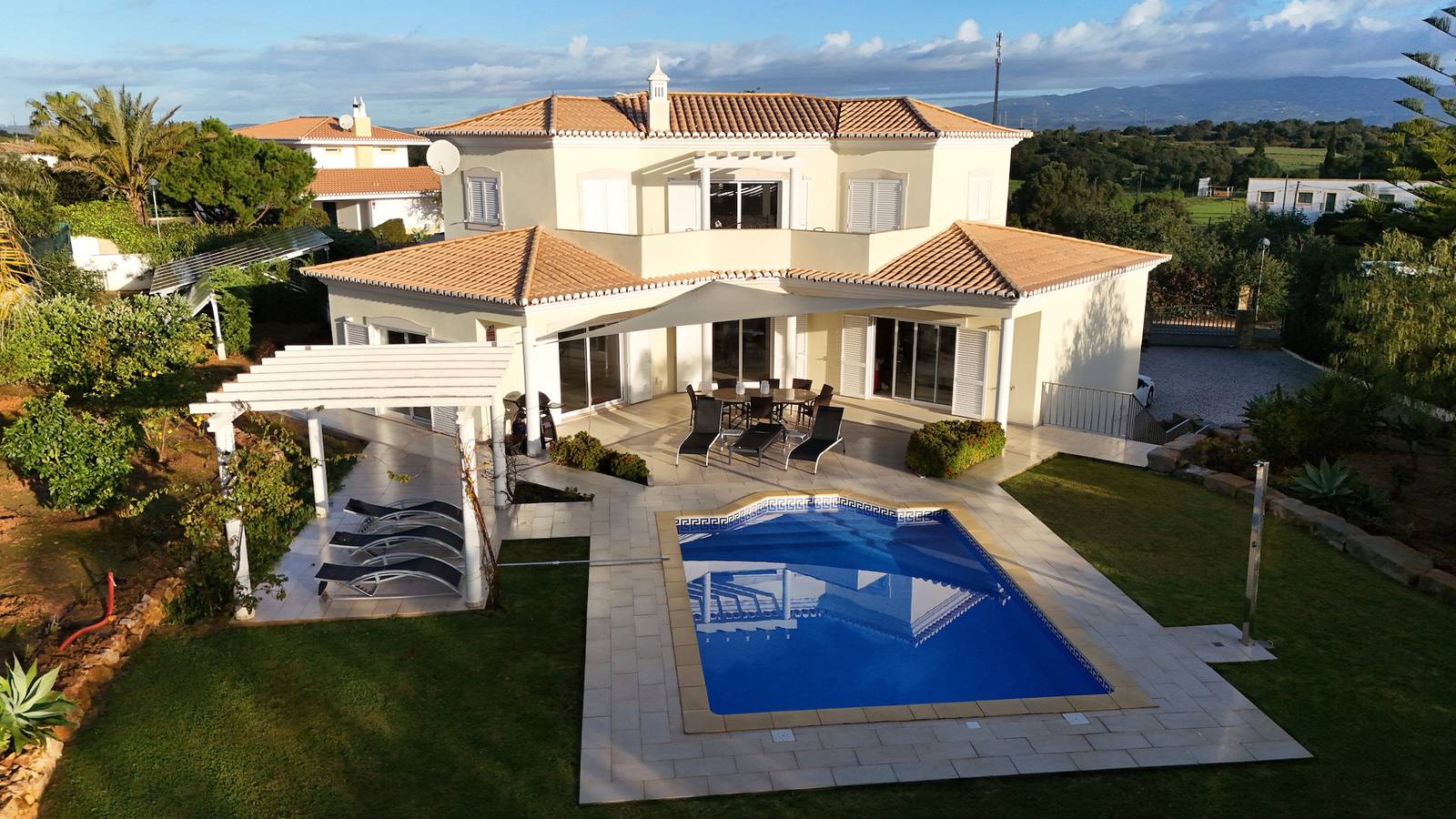 838 Villa Larissa in Portimão, Faro District