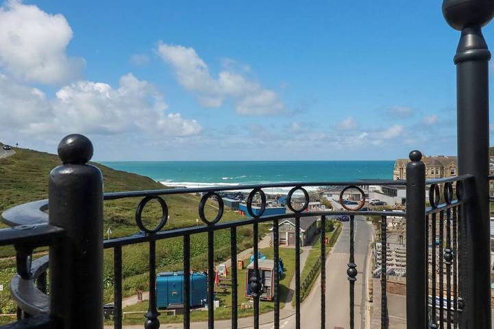 Lowenna, country holiday cottage in Newquay in Watergate Bay, Newquay