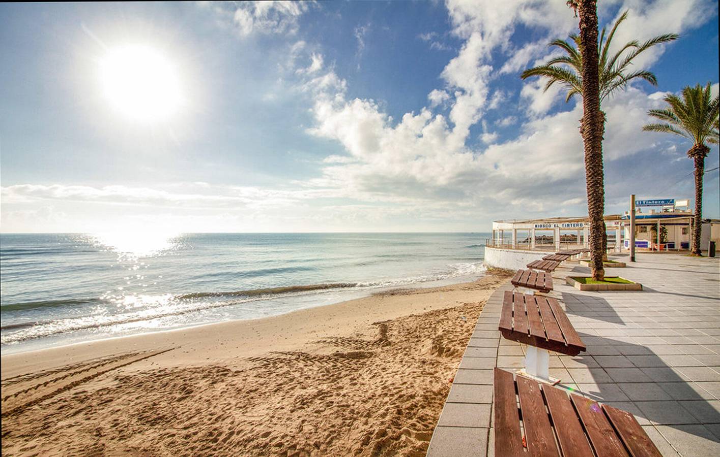 Appartement de vacances entier, Appartement avec vue sur la mer, climatisation et terrasse in Torrevieja, Costa Blanca