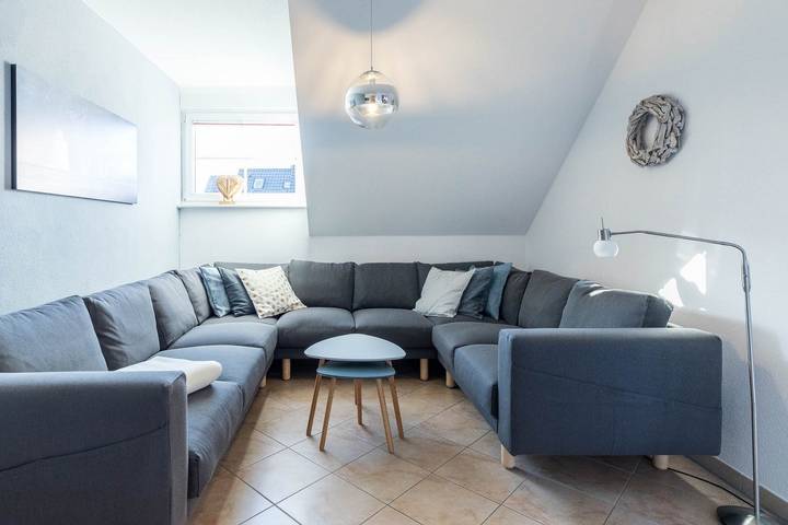 Ferienhaus für 9 Personen, mit Balkon und Sauna sowie Garten in Boltenhagen - 4