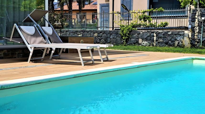 Villa for 11 people, with garden in Sicily