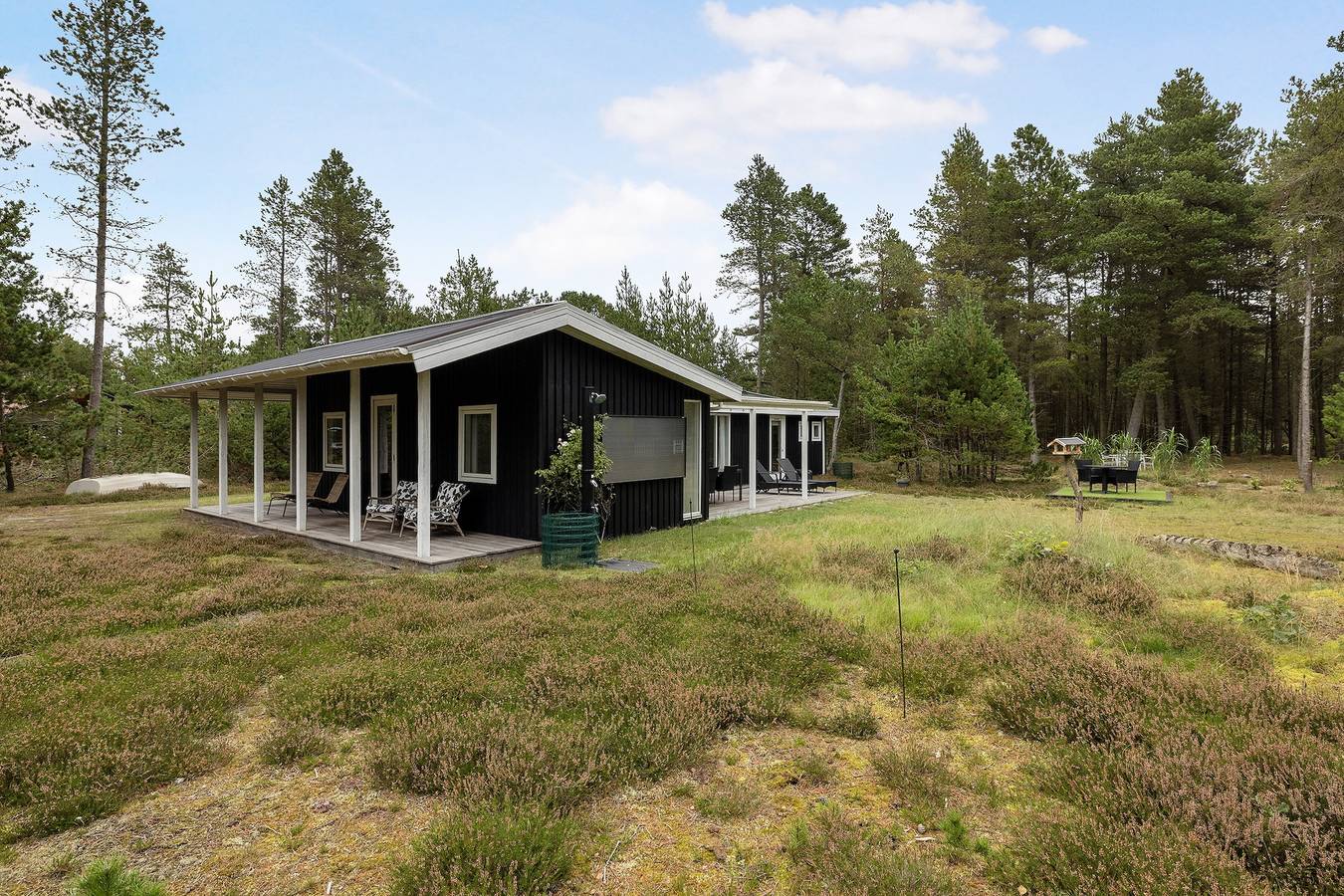Skønt sommerhus med idyllisk skovbeliggenhed in Als Odde, Hadsund