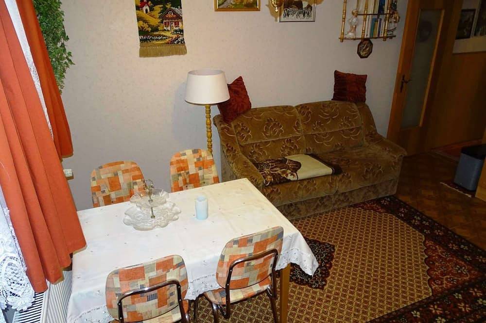 Ganze Wohnung, Fewo 2 klein - Ferienwohnungen Jonas in Garz, Usedom