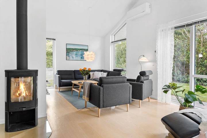 Ferienhaus für 6 Personen, mit Terrasse und Whirlpool sowie Garten in Kærgården - 2