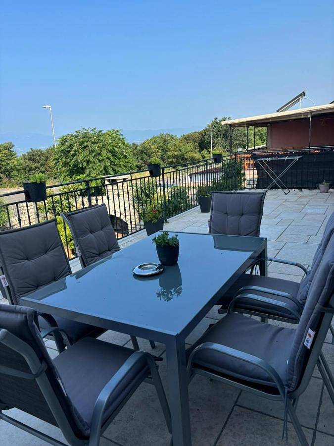 Ganze Wohnung, Apartman Lavanda in Paveki, Vrh Martinscice