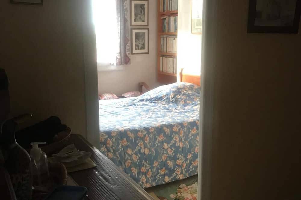 Entire apartment, T 5 in the heart of Aurillac in Aurillac, Aurillac region