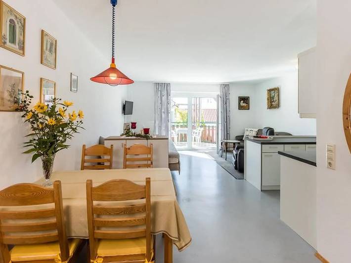 Appartamento intero, Appartamento '2, 55qm' con balcone e Wi-Fi in Oberuhldingen, Uhldingen-Mühlhofen